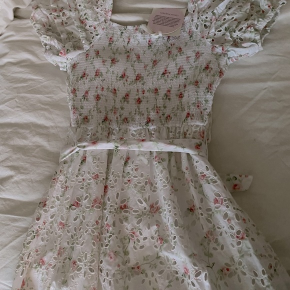 BNWT Loveshackfancy for target size 4 - Picture 4 of 6